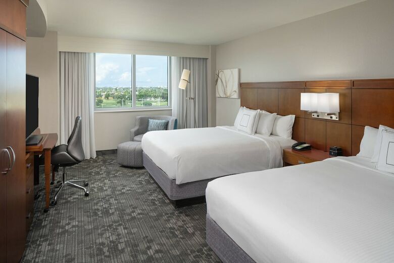 Hotel Courtyard By Marriott Miami Airport South