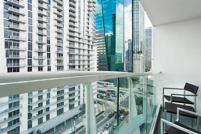 Hotel Courtyard By Marriott Miami Downtown