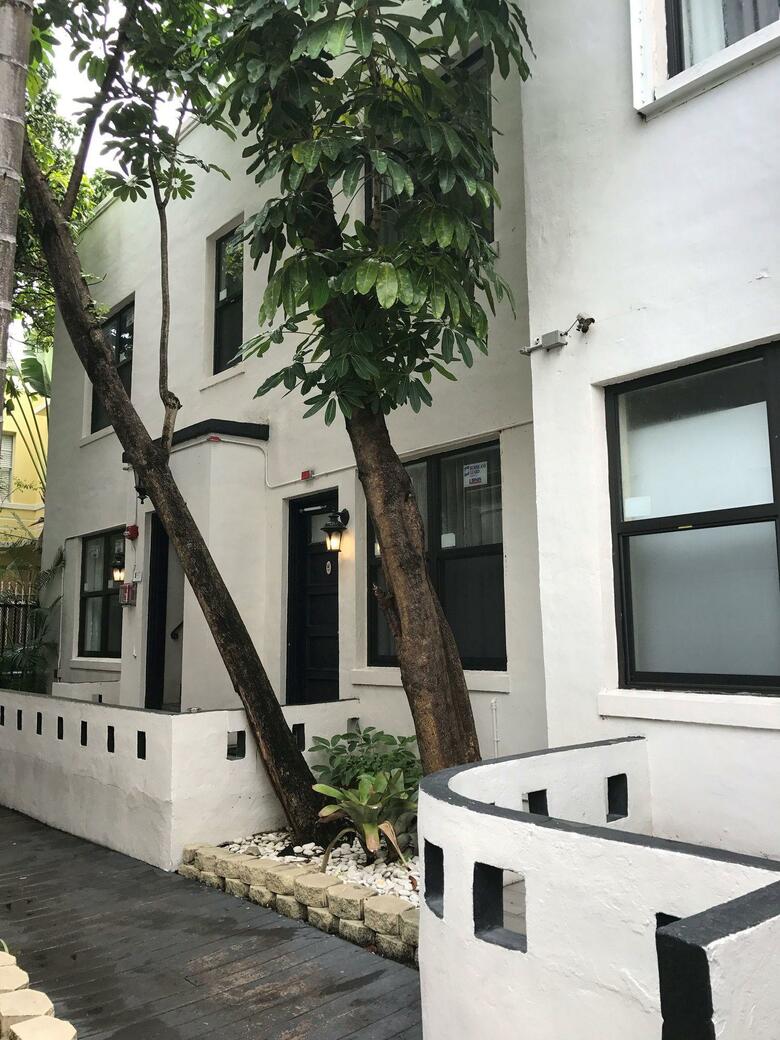 Hotel South Beach Plaza Villas