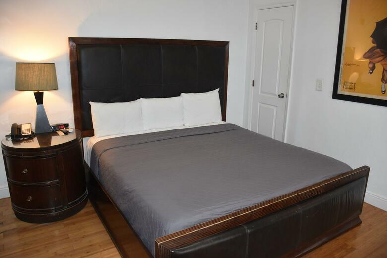 Hotel South Beach Plaza Villas