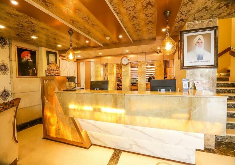 Hotel Clarks Inn, Amritsar