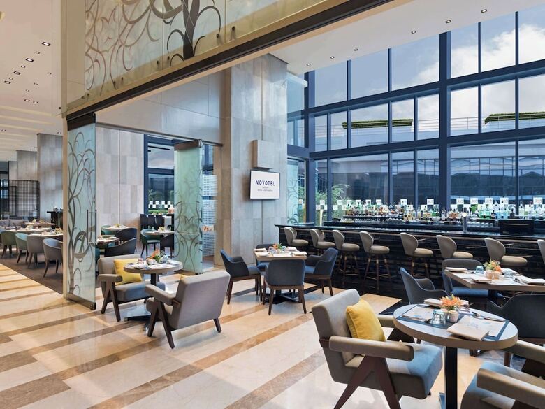Novotel Kolkata Hotel And Residences