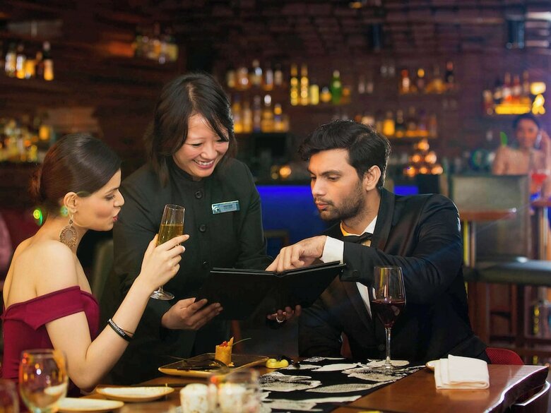 Novotel Kolkata Hotel And Residences