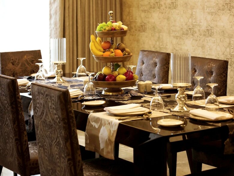 Novotel Kolkata Hotel And Residences