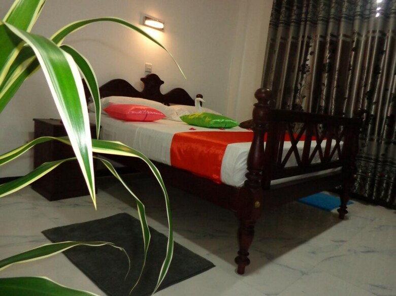 Hostal Hotel Italia