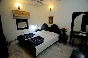 Bed & Breakfast Laxmi Palace - A Heritage Home