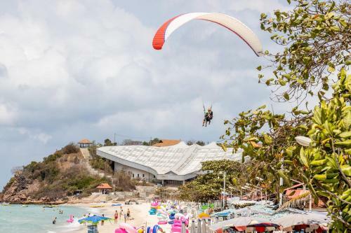 Hotel Xanadu Beach Resort