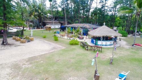 Micky Monkey Beach Hotel