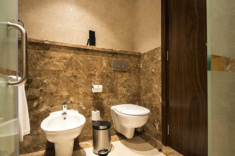 Apartamento Golden Tulip Media Hotel