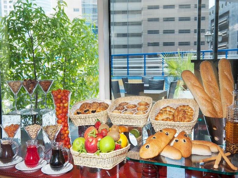 Apartamento Golden Tulip Media Hotel