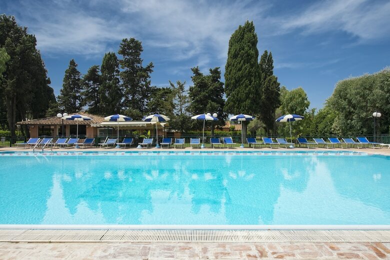 Hotel La Pineta Dei Liberti