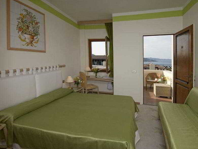 Hotel Palau