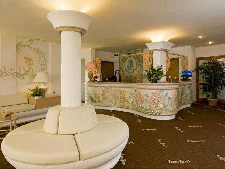 Hotel Palau