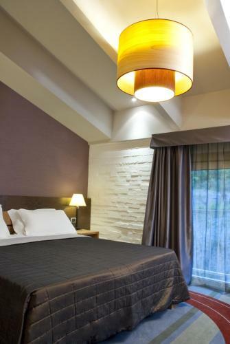 Admiral Park Hotel
