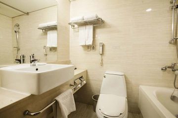 Ramada Seoul Hotel