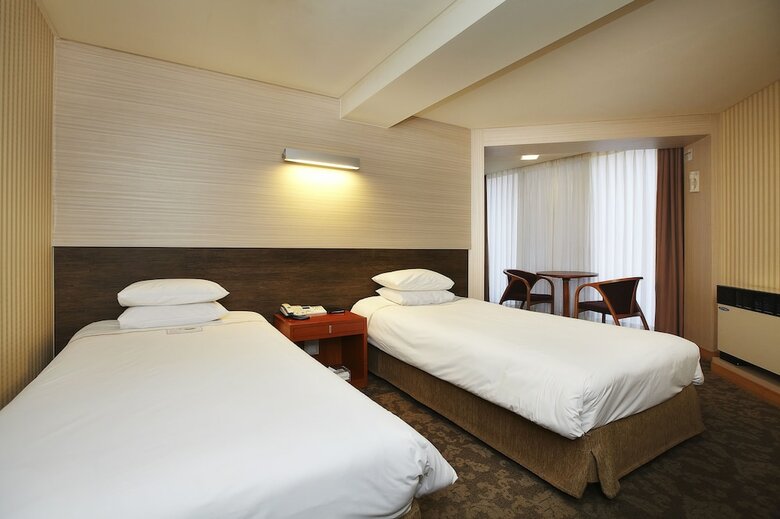 Hotel Savoy