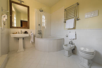 Hotel Borgo Di Pietrafitta Relais