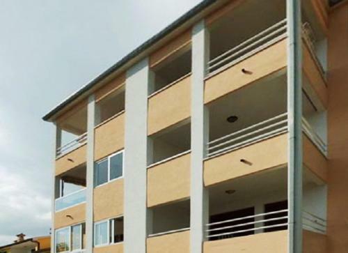 Homerez - Apartment Raska Ul. II