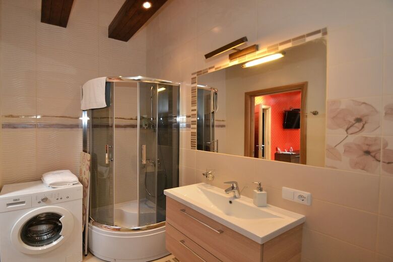 Rentida Apartments