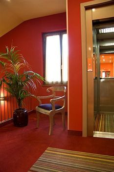 Hotel Forty Five