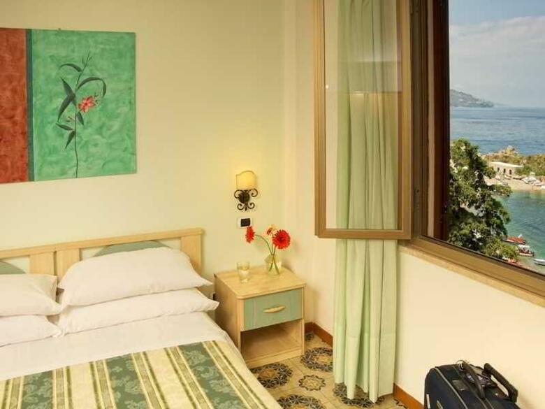 Jonic Hotel Mazzaro'