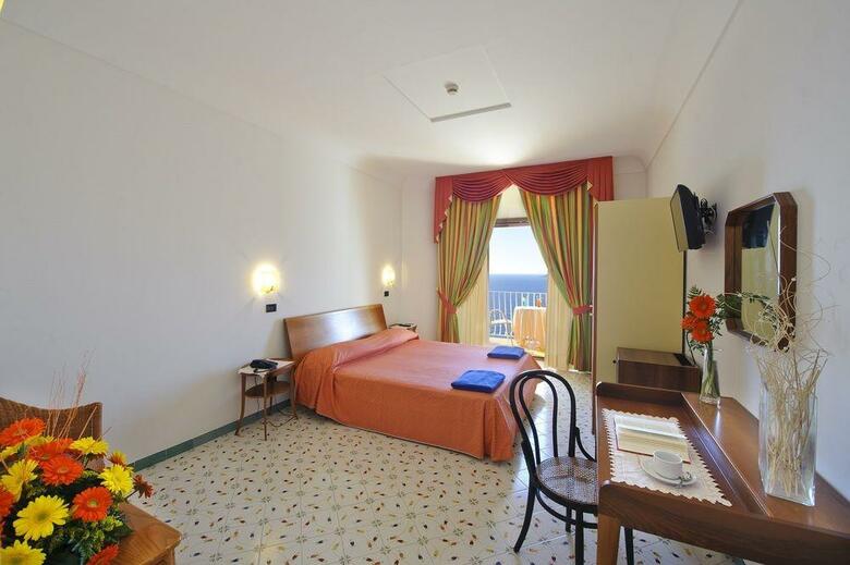 Hotel Tramonto D'oro