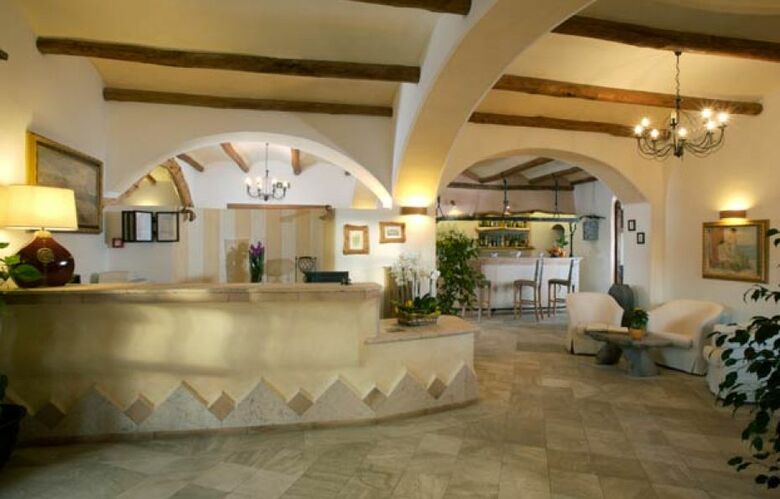Hotel Arathena