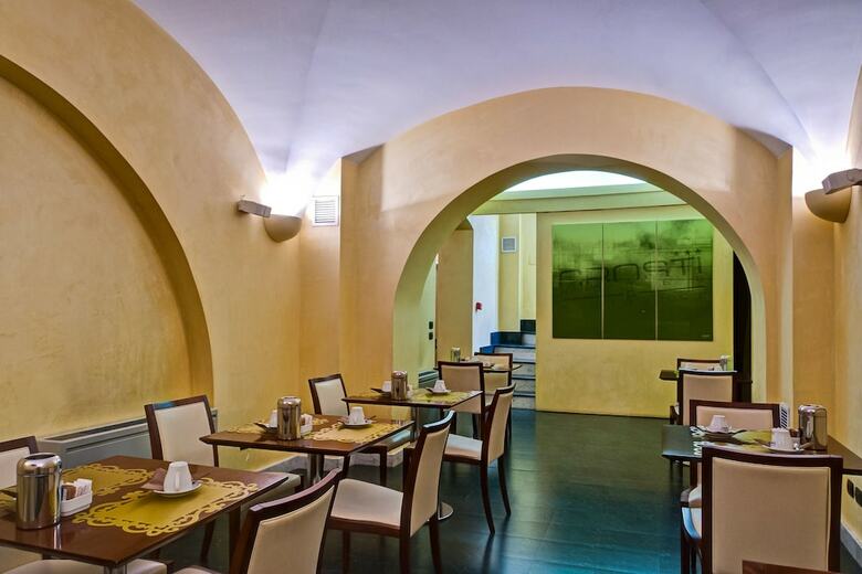 Hotel Crosti