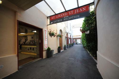 Brit Hotel Au Grand Saint Jean