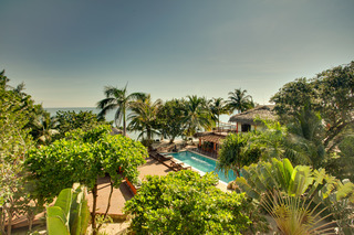 Hotel Robert's Grove Beach Resort