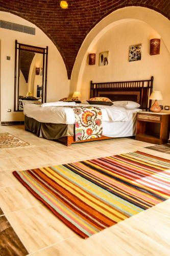 Hotel Aurora Beach Safari Resort