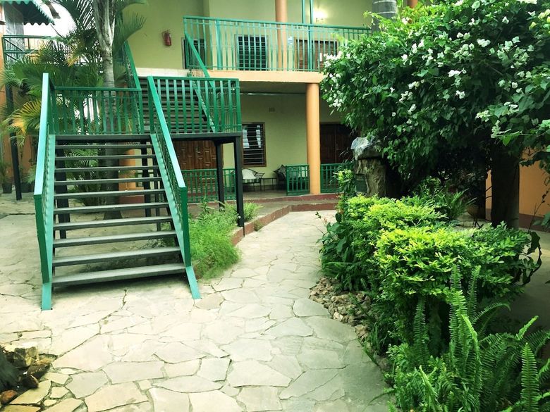 Palmwood Lodge