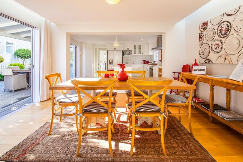 Thesen Island Holiday House