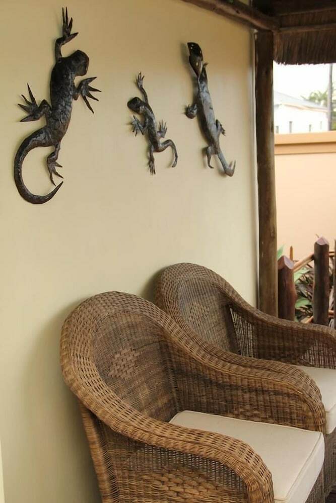Hostal Komati Guesthouse