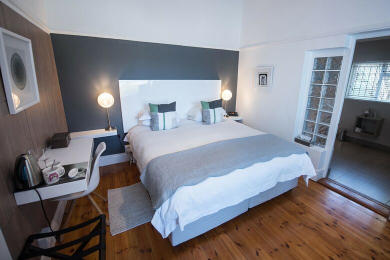 Hostal Ballinderry, The Robertson Guest House