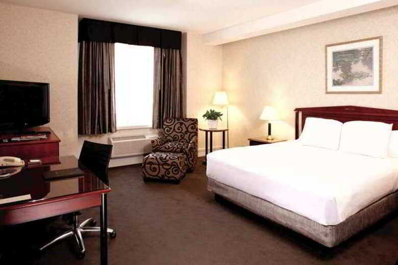 Hotel Hilton Netherland Plaza