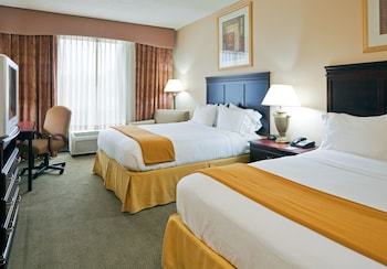 Holiday Inn Express Hotel & Suites Pell City