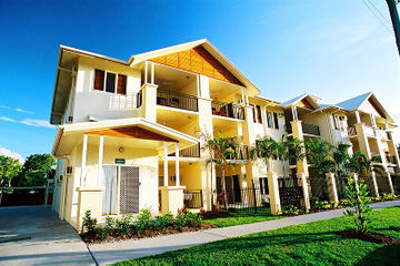 Hotel Bay Village Tropical Retreat