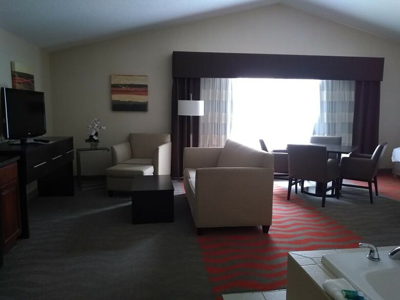 Holiday Inn Express Hotel & Suites Waterford