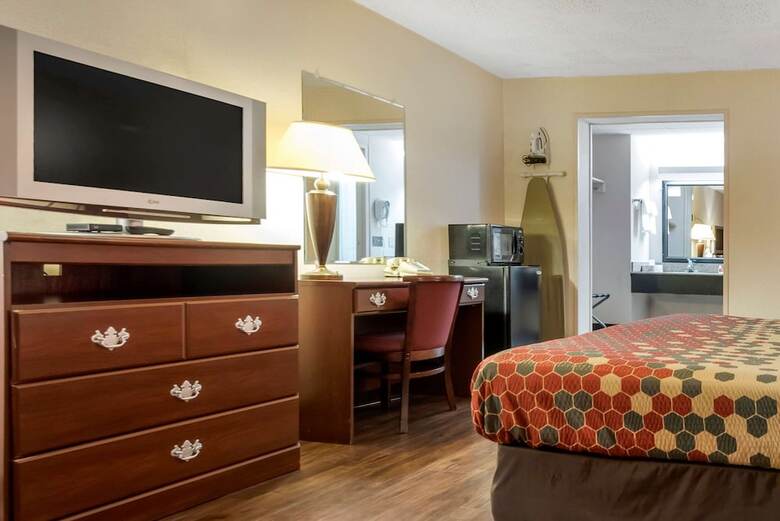 Motel Econo Lodge Cortland