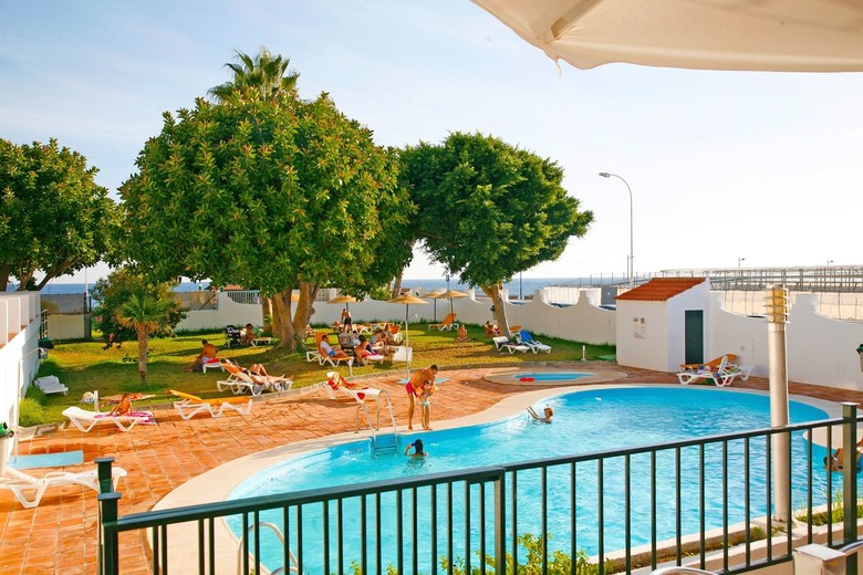 Hotel Ele La Perla