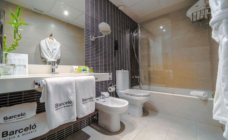 Hotel Barcel� Carmen Granada