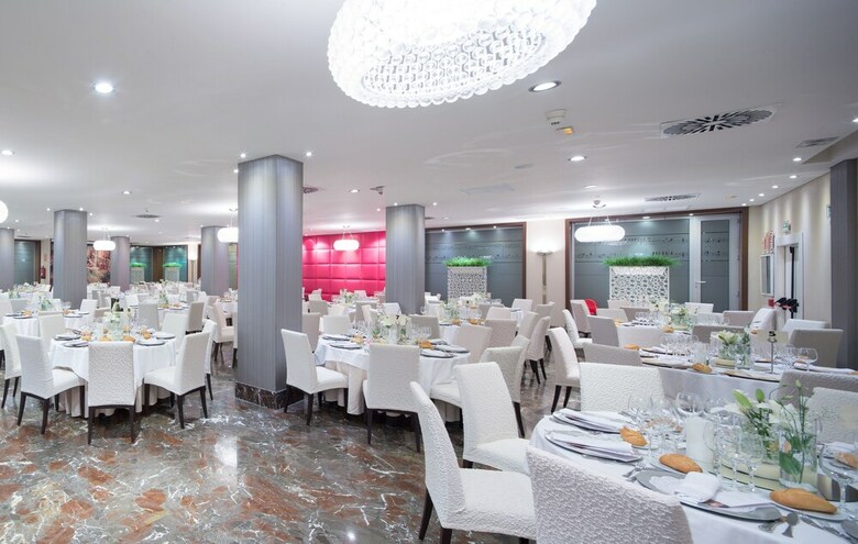 Hotel Barcel� Carmen Granada