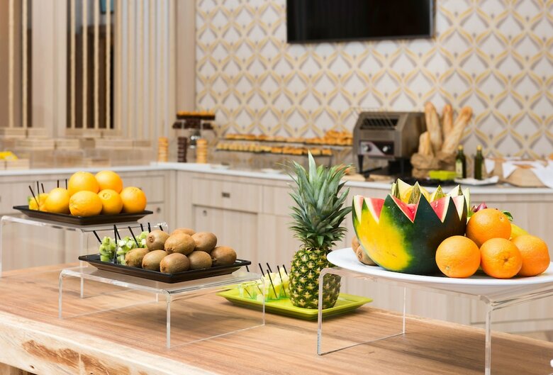 Hotel Guadalajara & Conference Center Affiliated By Meli�
