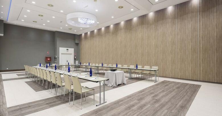 Hotel Guadalajara & Conference Center Affiliated By Meli�