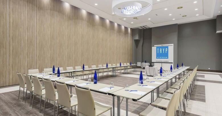 Hotel Guadalajara & Conference Center Affiliated By Meli�