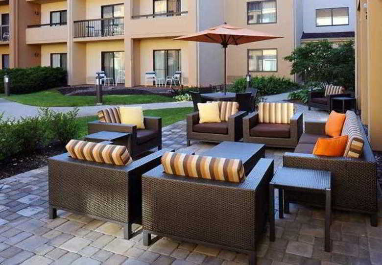 Hotel Courtyard Chicago Waukegan Gurnee