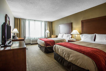 Clarion Hotel Midway Airport