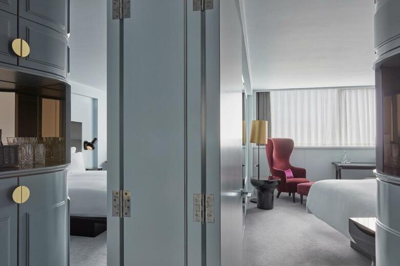 Hotel Sea Containers London