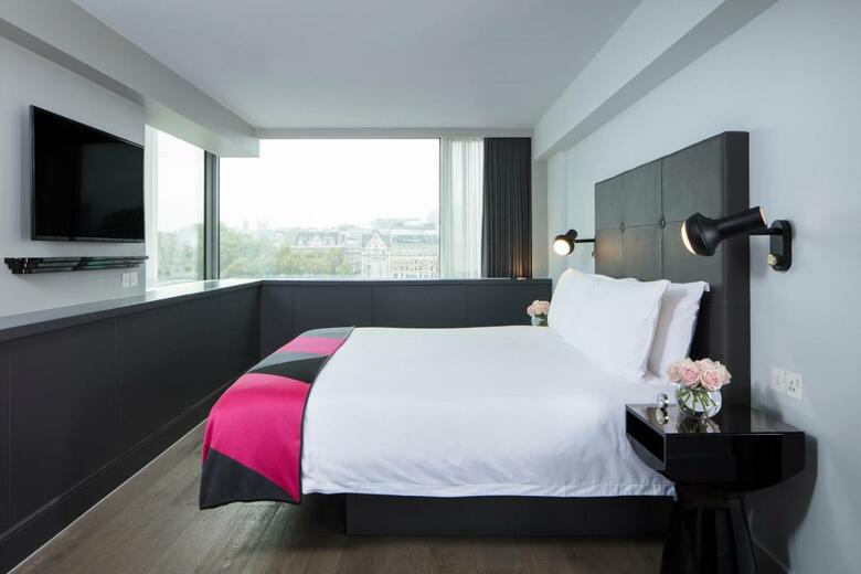 Hotel Sea Containers London